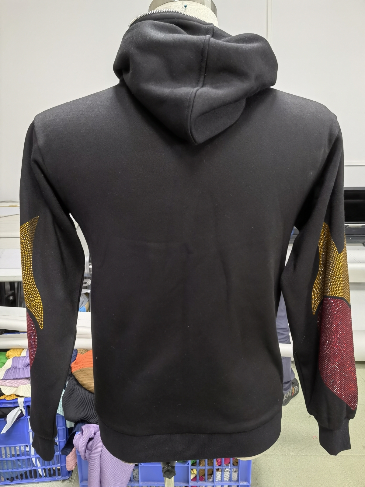 Wholesale Custom Hoodies, Full face Zip Up Hoodies, Custom Rhinestone Logo Hoodies Vendor China-YIZHE- Hoodies,Jackets,Sweatshirts,Leggings,Dresses,Rompers,T shirts,Tank tops,Skirts,Jeans,Pants,Trousers